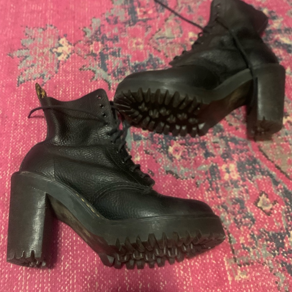 Doc marten boots